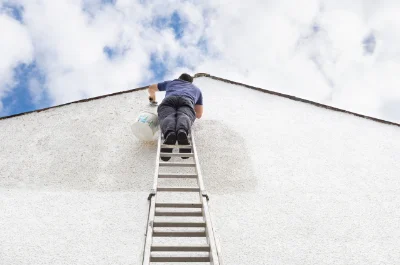 Peinture extérieure à Reux — façades et ravalement