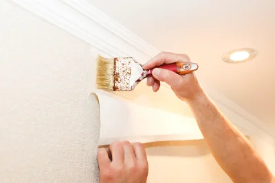 Pose de papier peint à Reux — revêtements muraux et toiles de verre
